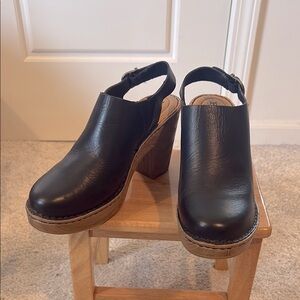 Born Women’s Clogs